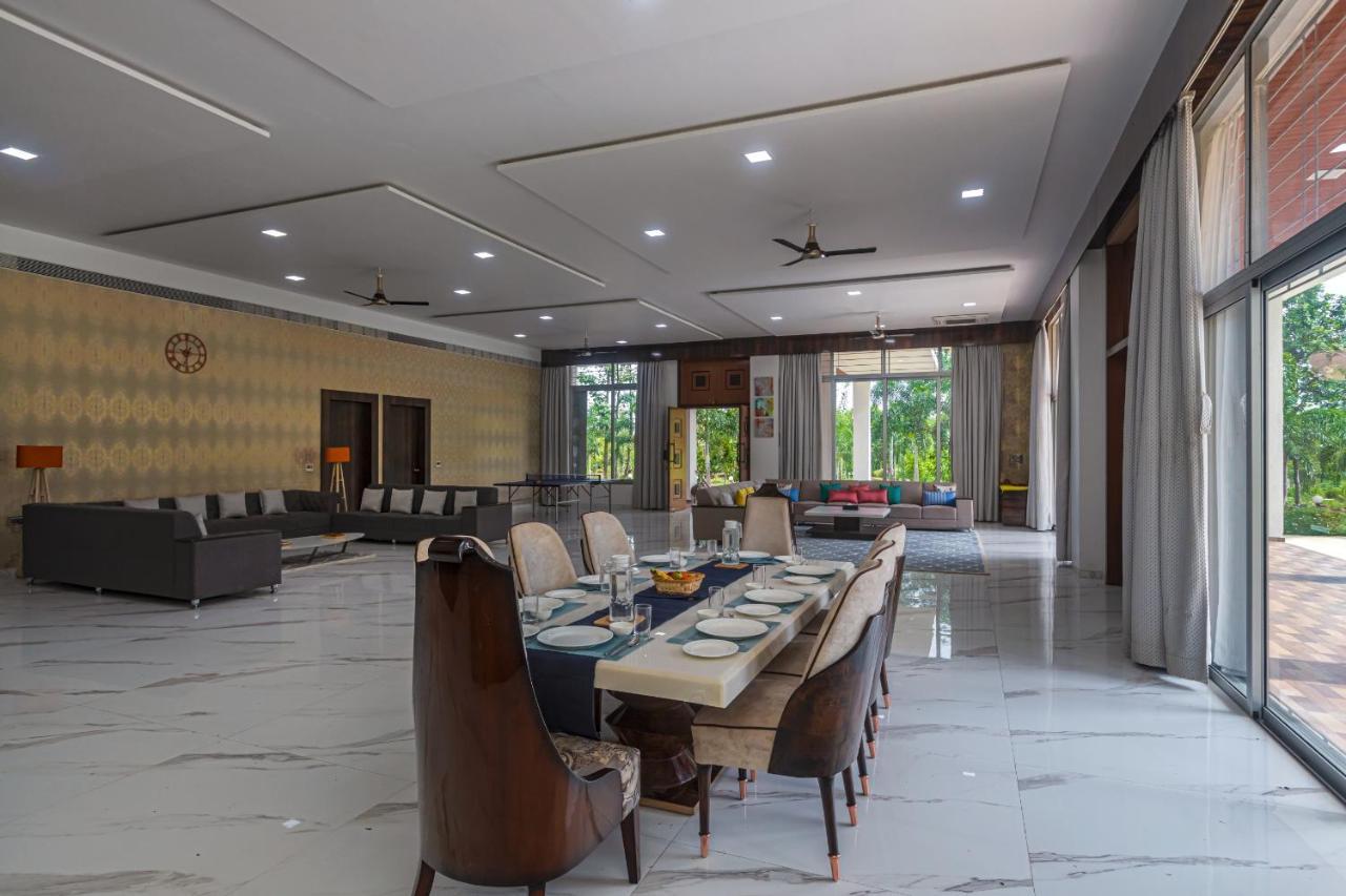Saffronstays Odyssey, Karjat - 10 Acres Pet-Friendly Estate With Swimming Pool Chinchavli Exteriér fotografie