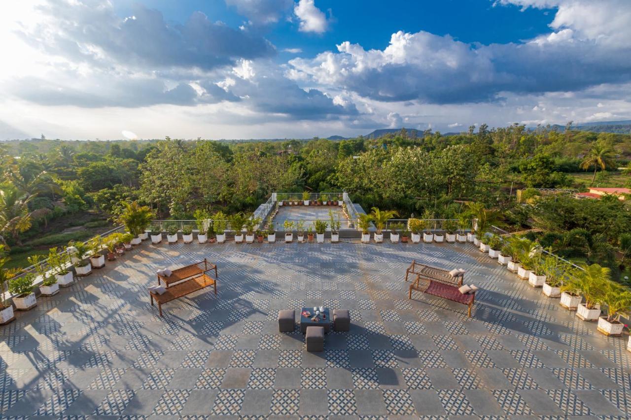 Saffronstays Odyssey, Karjat - 10 Acres Pet-Friendly Estate With Swimming Pool Chinchavli Exteriér fotografie