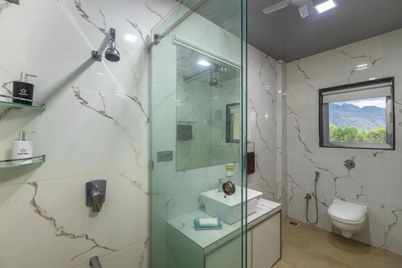 Saffronstays Odyssey, Karjat - 10 Acres Pet-Friendly Estate With Swimming Pool Chinchavli Exteriér fotografie