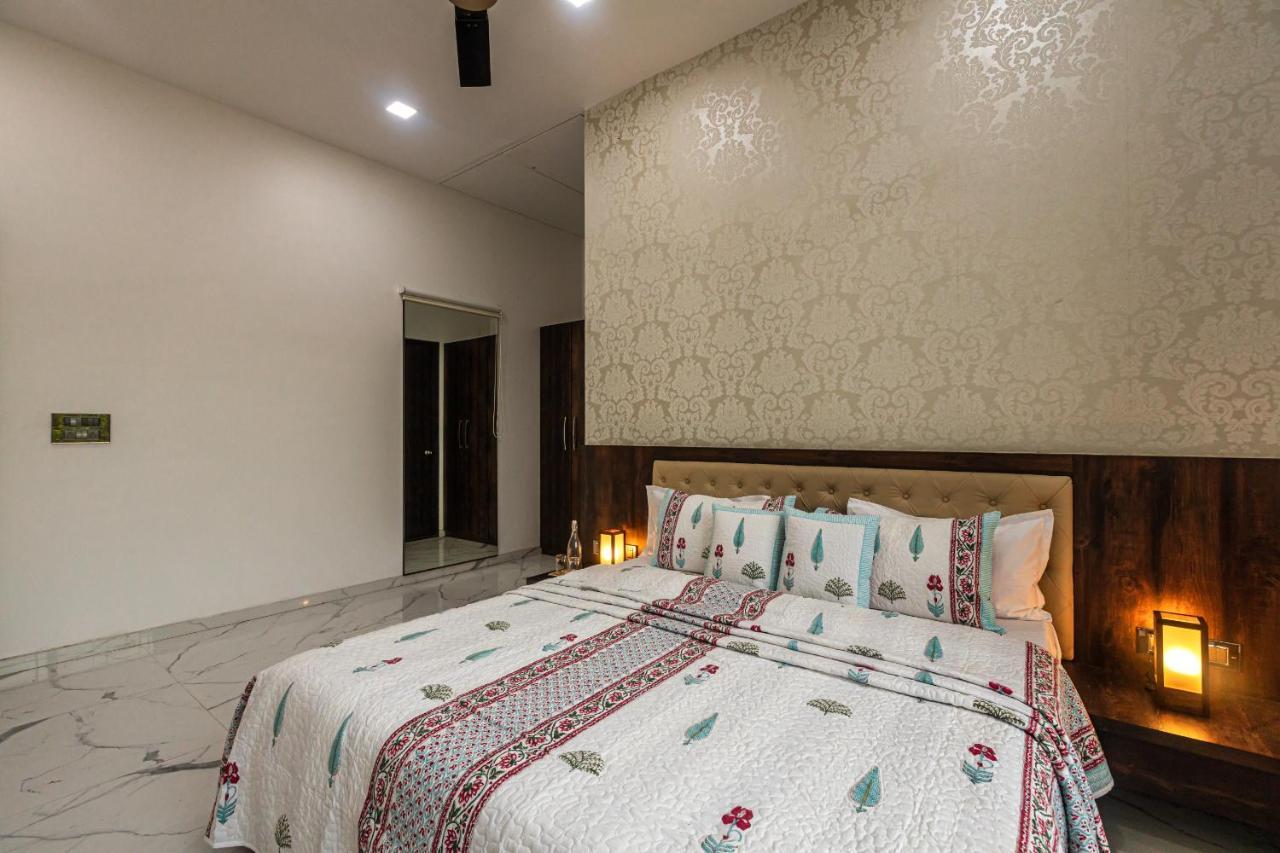 Saffronstays Odyssey, Karjat - 10 Acres Pet-Friendly Estate With Swimming Pool Chinchavli Exteriér fotografie