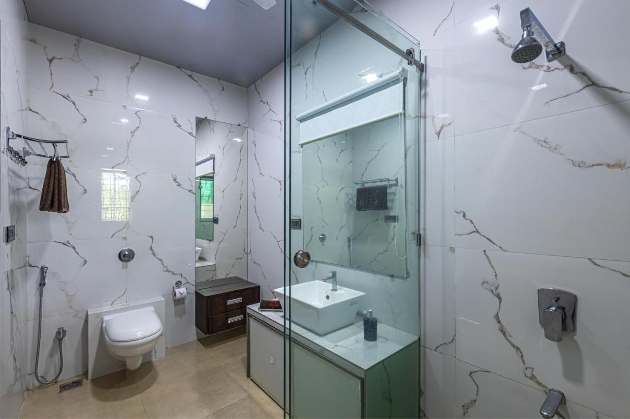 Saffronstays Odyssey, Karjat - 10 Acres Pet-Friendly Estate With Swimming Pool Chinchavli Exteriér fotografie